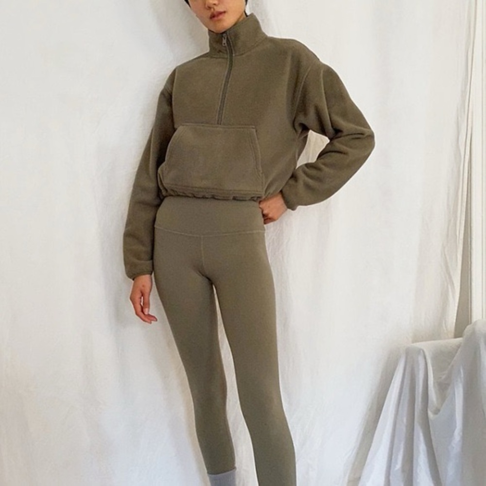 Aritzia TNA Polar Fleece Cropped Sweater Green MEDIUM